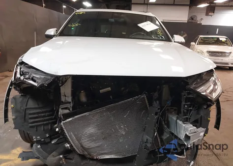 2021 Audi Q7 Premium 45 Tfsi Quattro Tiptronic из США, поврежденный, VIN WA1AJAF77MD018595